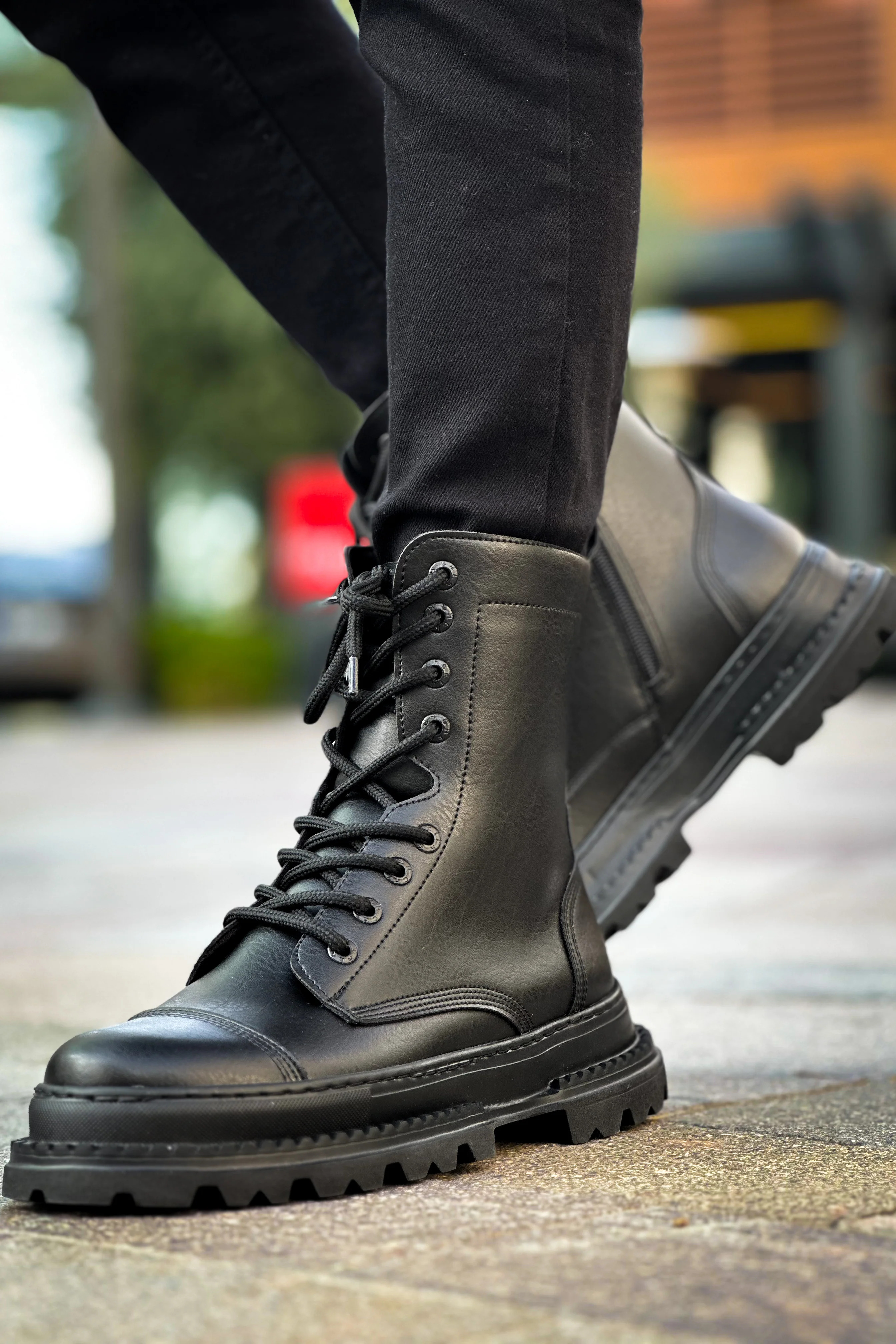 MN229 - FST Crow Erkek Bot SIYAH